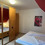Дом отдыха Unter Den Kiefern 99 Рёбель