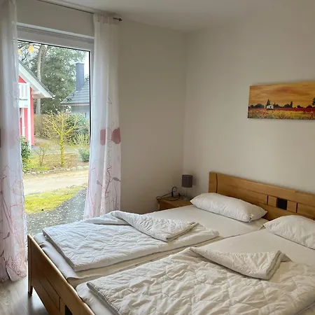 Unter Den Kiefern 99 Röbel