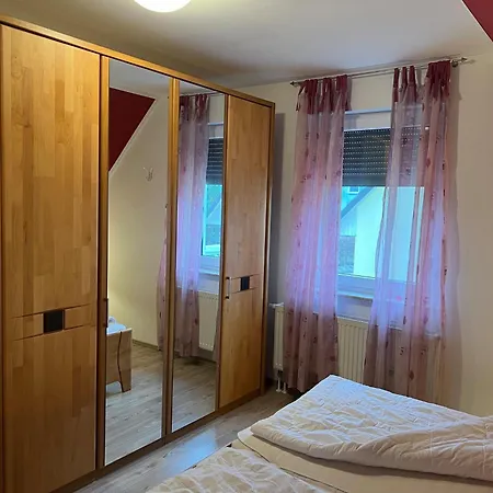 Unter Den Kiefern 99 Сasa de vacaciones Röbel