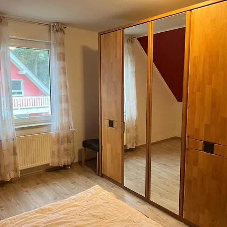 Unter Den Kiefern 99 Сasa de vacaciones Röbel